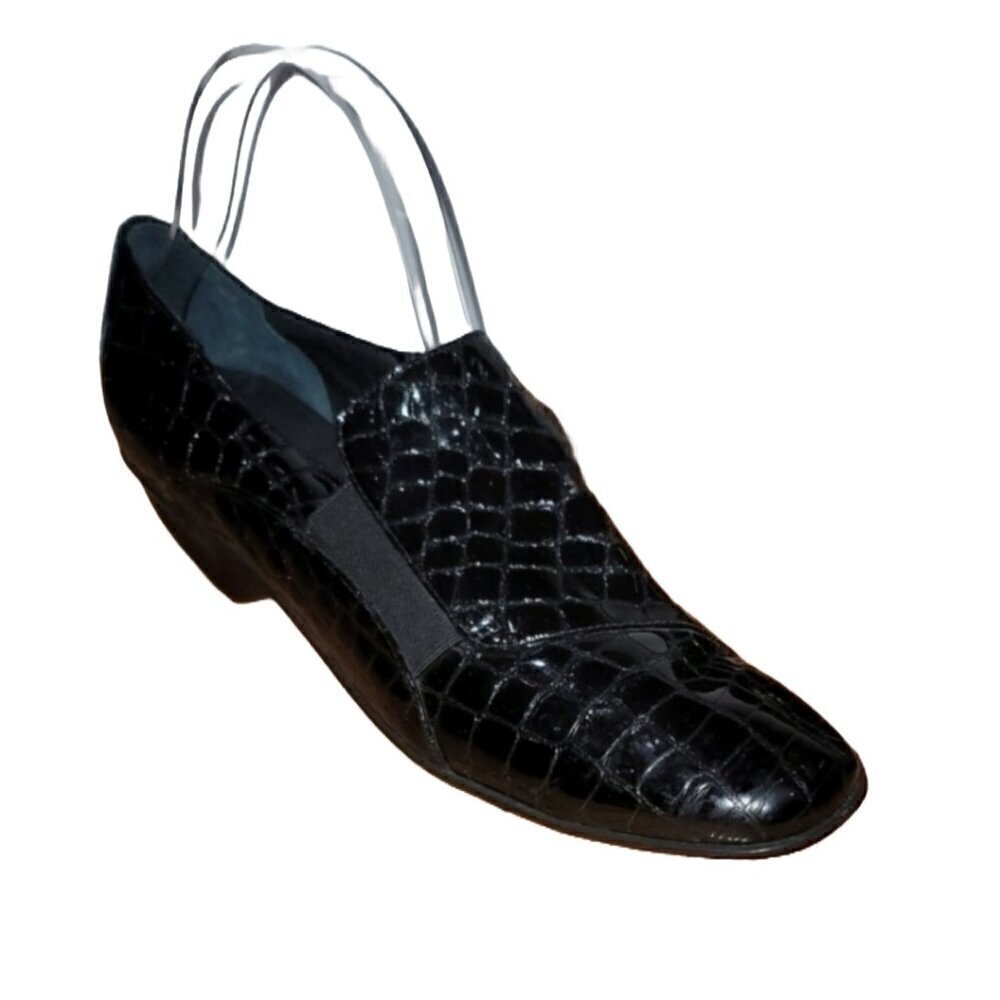 Walking Cradles Shoes